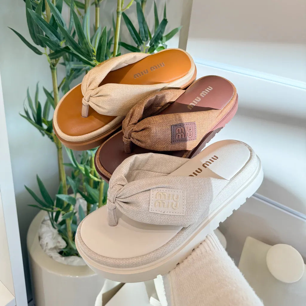 Flat Miumiu