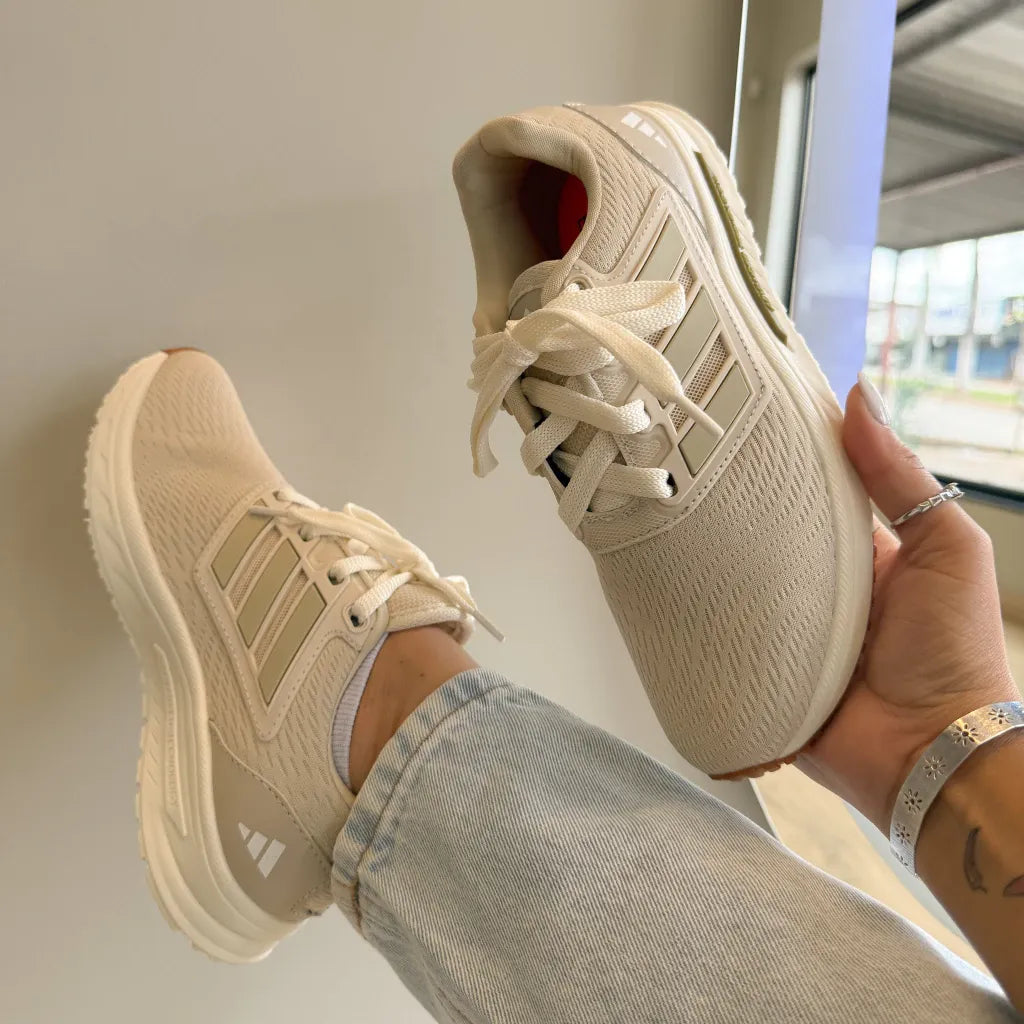 Tenis Boost