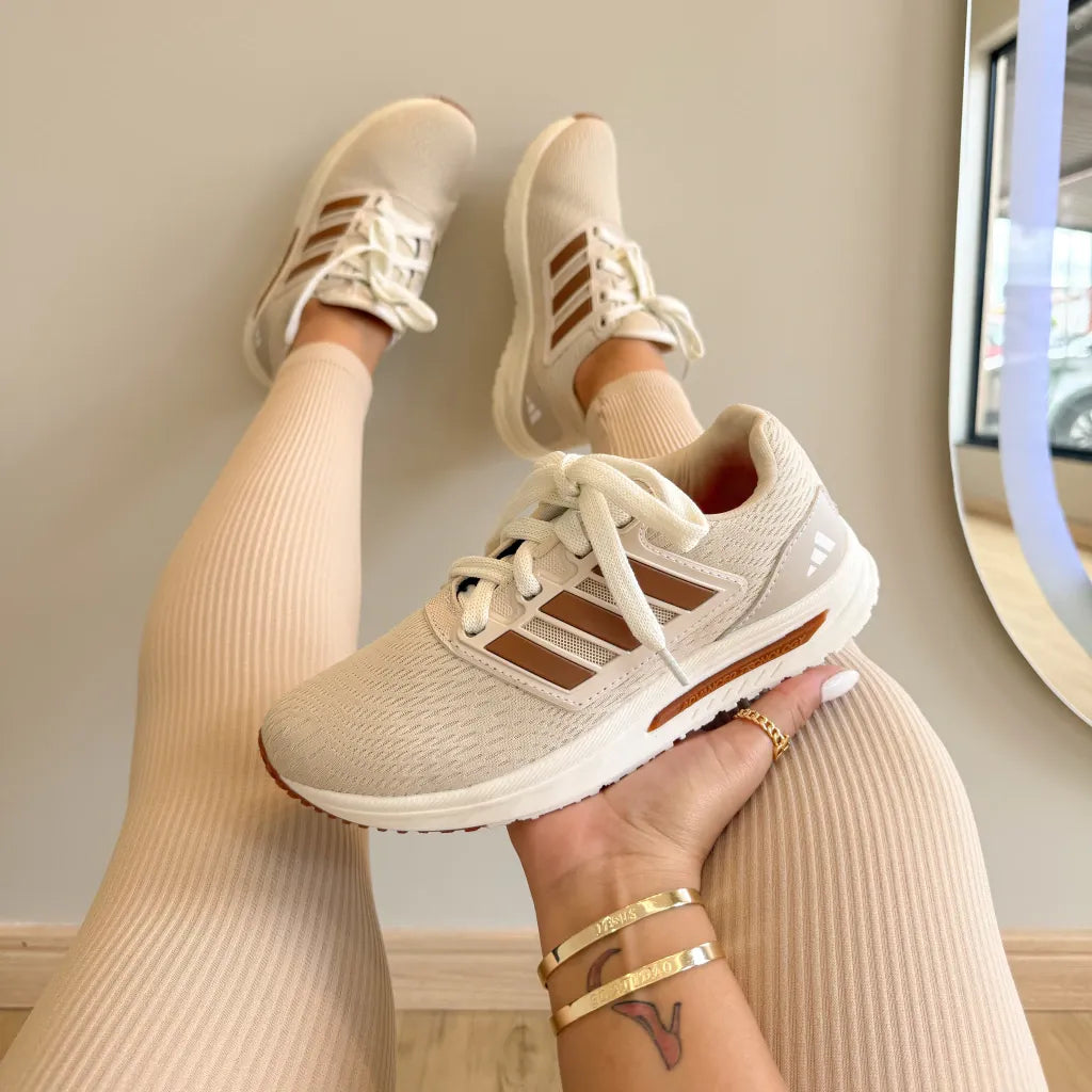 Tenis Boost