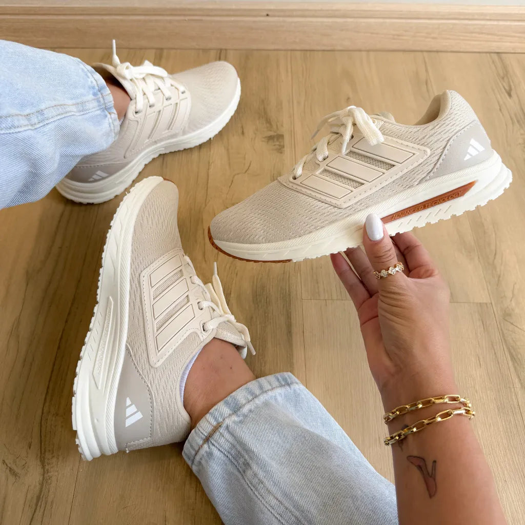 Tenis Boost