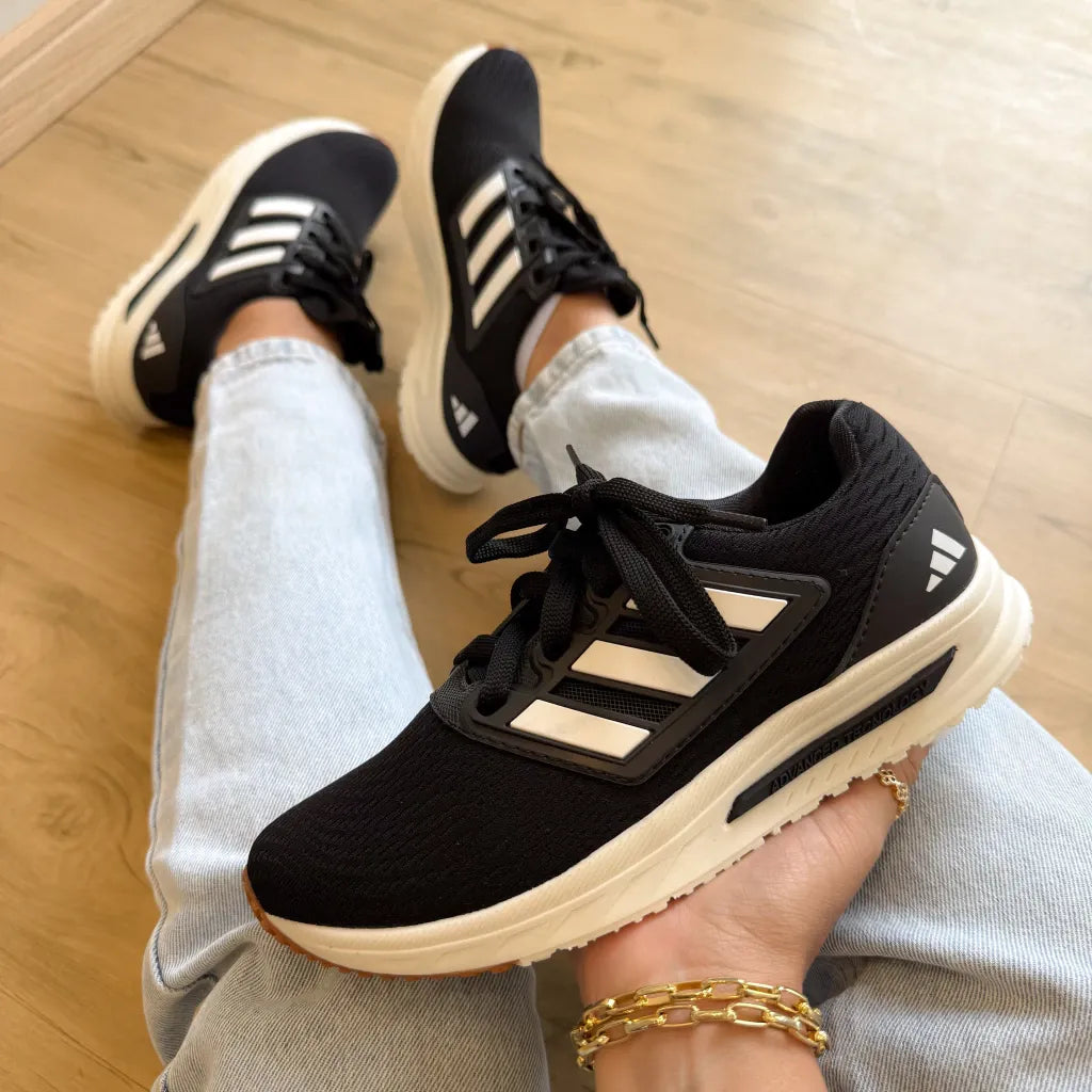 Tenis Boost
