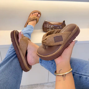 Flat Miumiu